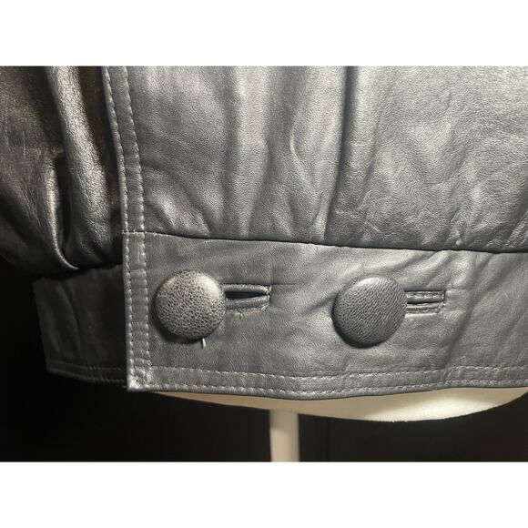 Vintage Luxury Leather Vest wth Genuine Raccoon Fur Sleeves–High-End European - Picture 2 of 16